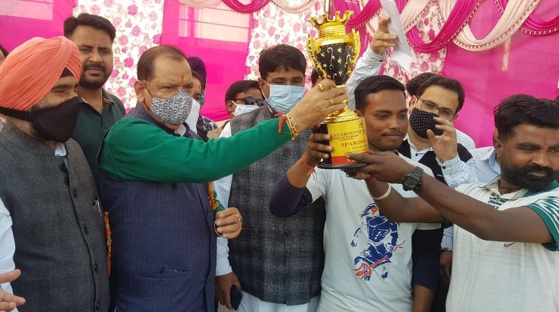 Dineshpur Wins the Tournament
