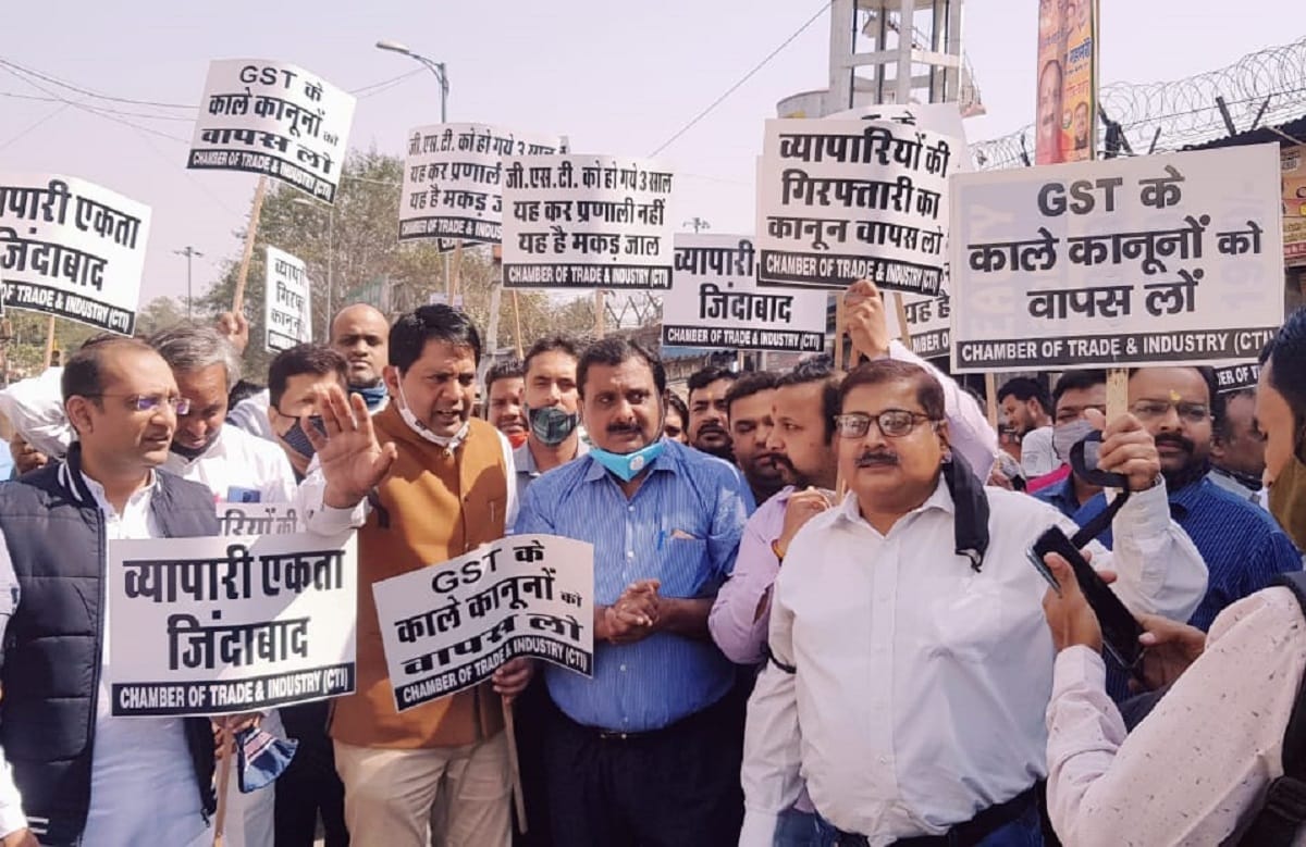 Bharat bandh has mixed effects across the country, many merchant-transport organizations stay away form this call