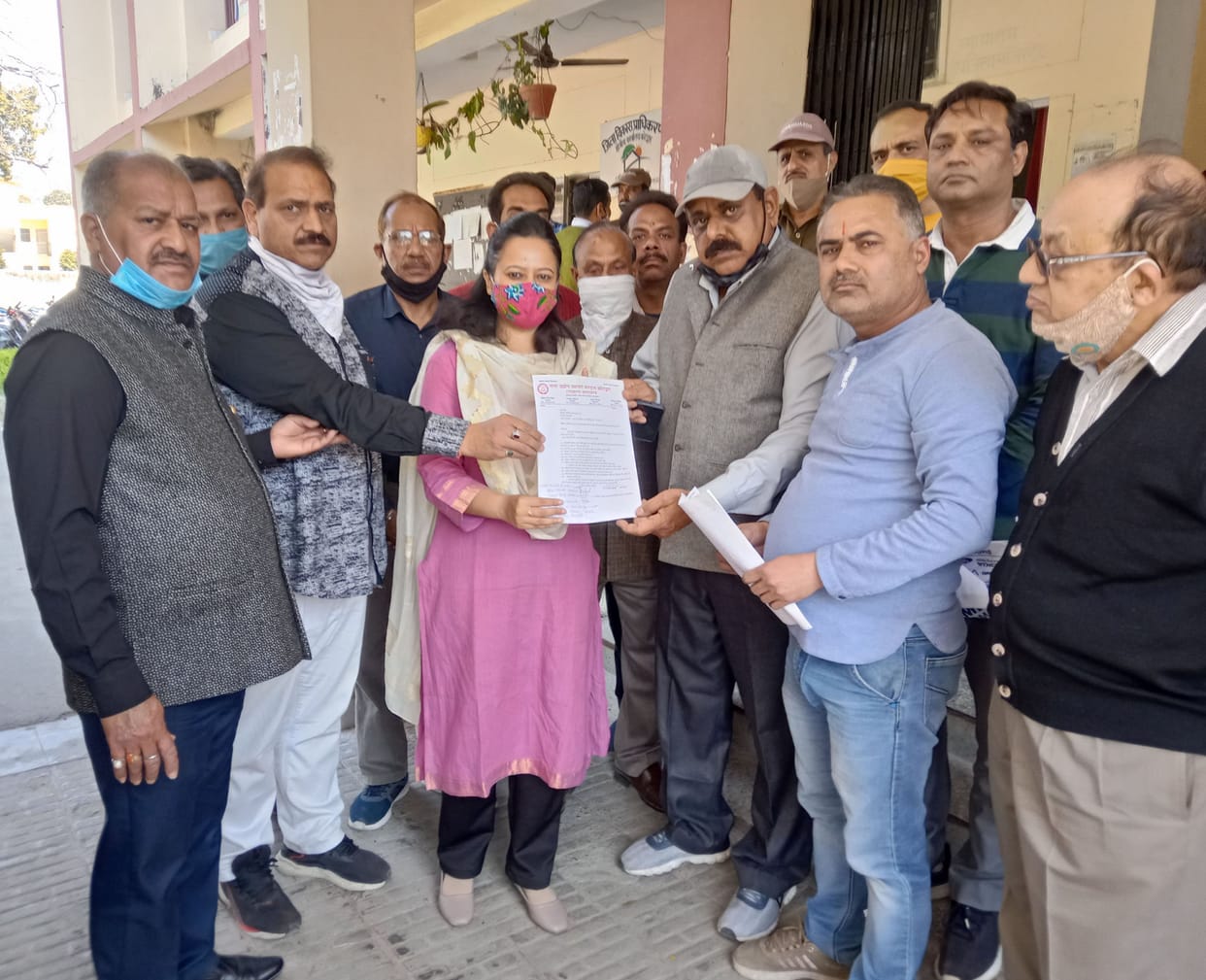 Merchants oppose GST and e-commerce  in kotdwar