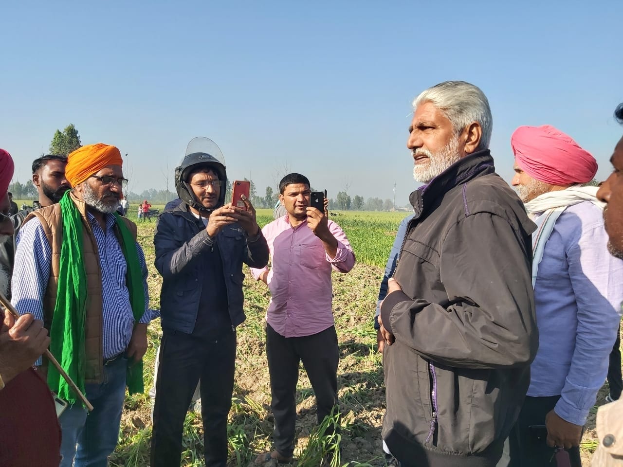 uttarakhand news : farmer destroying crops in support of farmers who sit on protest in delhi photos