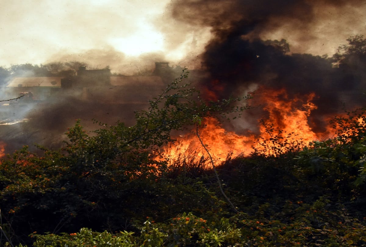 fire broke out in 4 places of jammu city, loss of thousands of rupees
