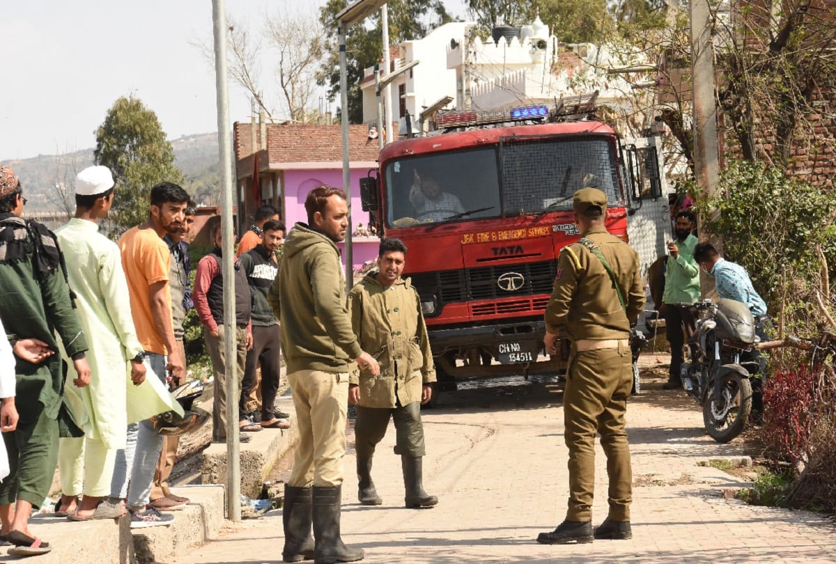 fire broke out in 4 places of jammu city, loss of thousands of rupees