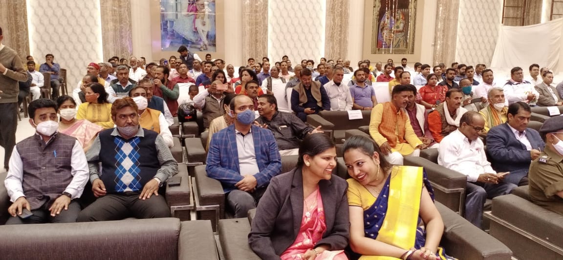 Amar Ujala Kavya Kafe: kavi sammelan in Ghazipur