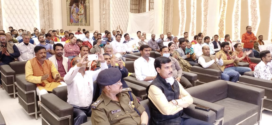 Amar Ujala Kavya Kafe: kavi sammelan in Ghazipur