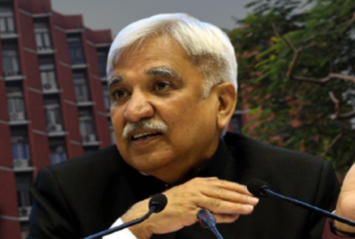 Know everything about sunil arora the chief election commissioner of india