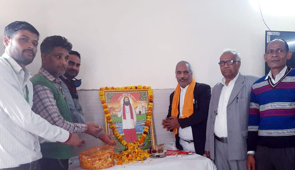True tribute to saints following the path told by them: Surendra Pal