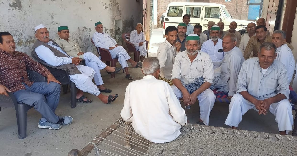 RLD workers gathered to make mahapanchayat successful