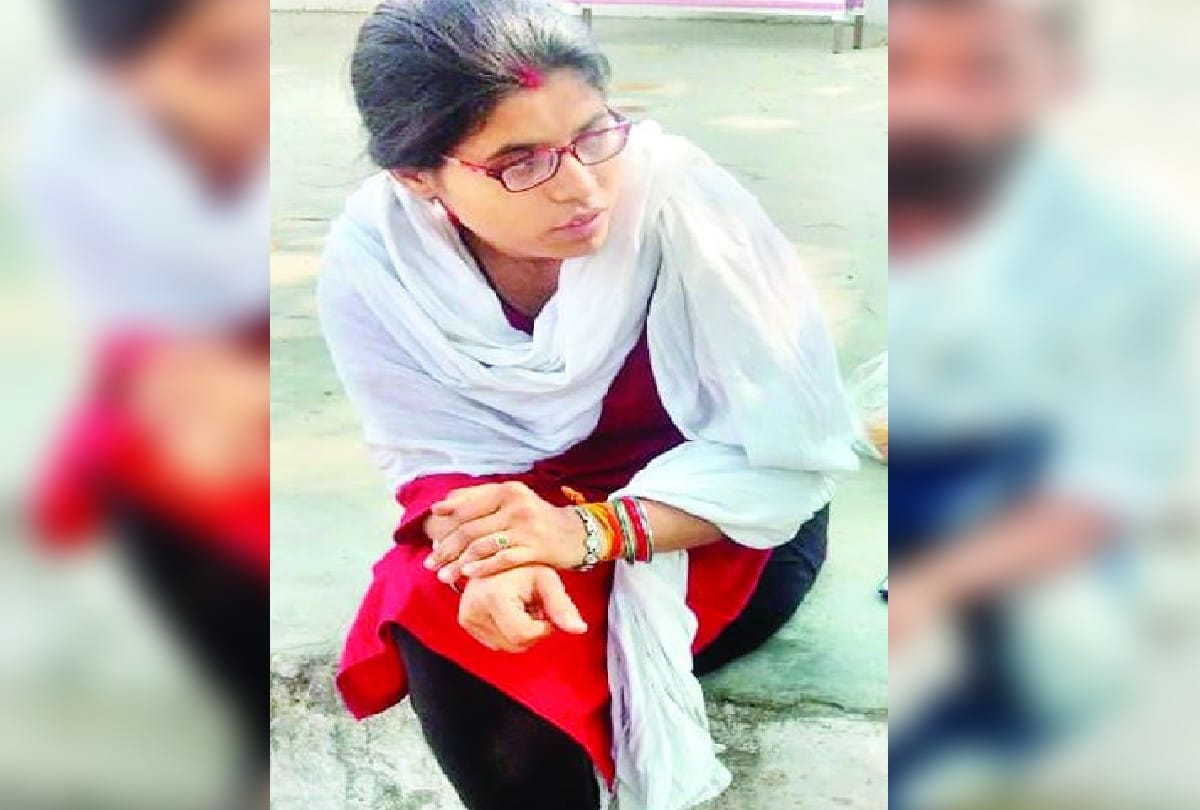 Girl Get Marrige After Love Affair With Handicapped Lover