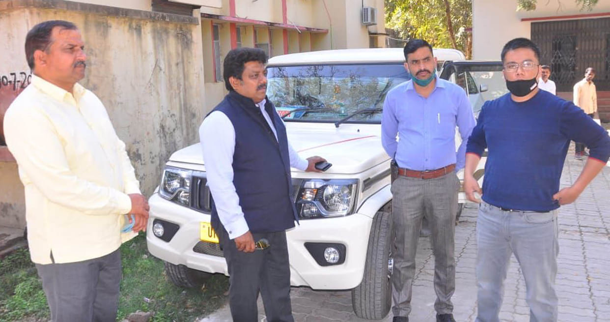 namo per syahi potne ki gujarish