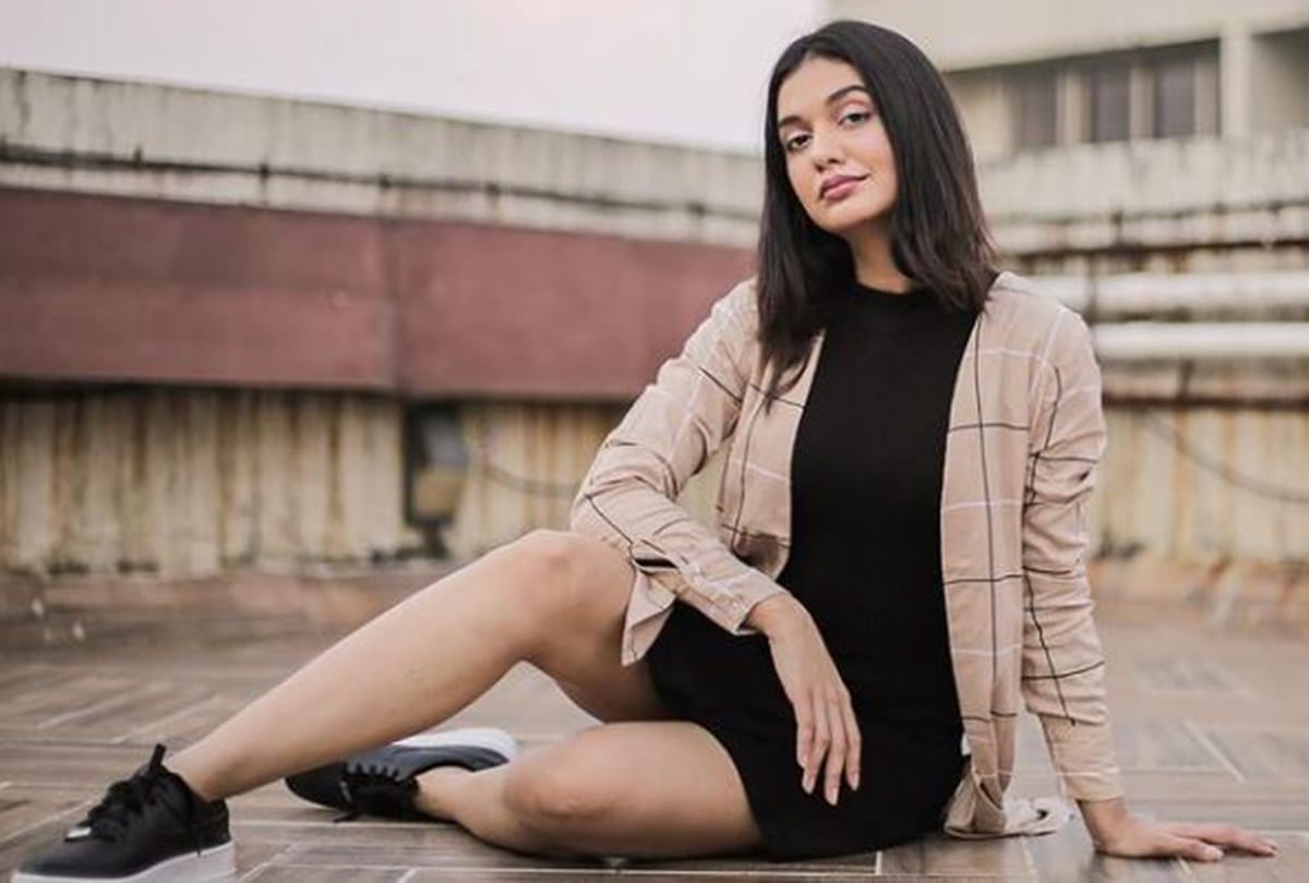 Bigg boss ott contestants pointed out once again divya agarwal neha bhasin called her villain and fake