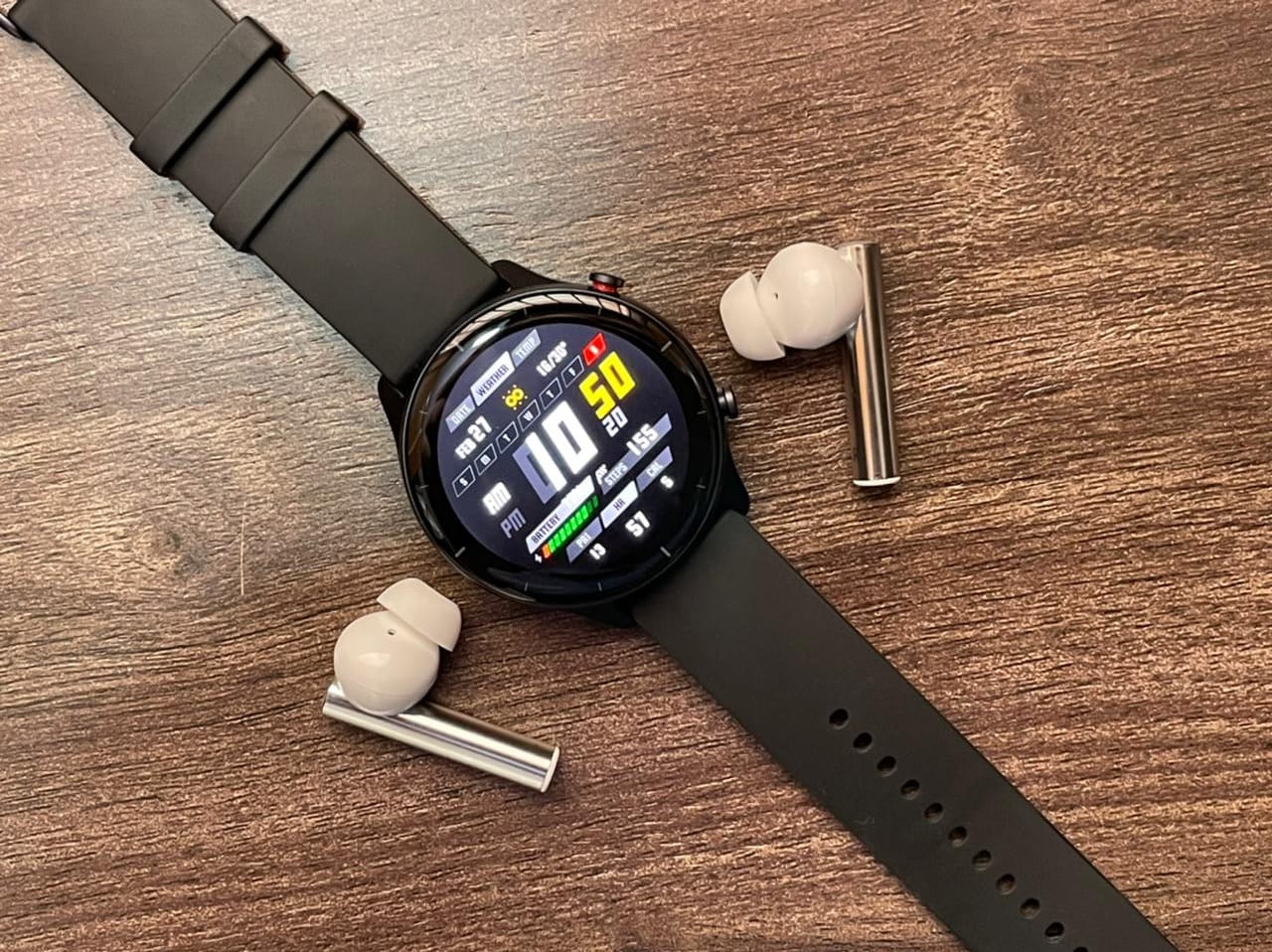 Amazfit GTR 2e Review best fitness smartwatch with long battery under Rs 10000