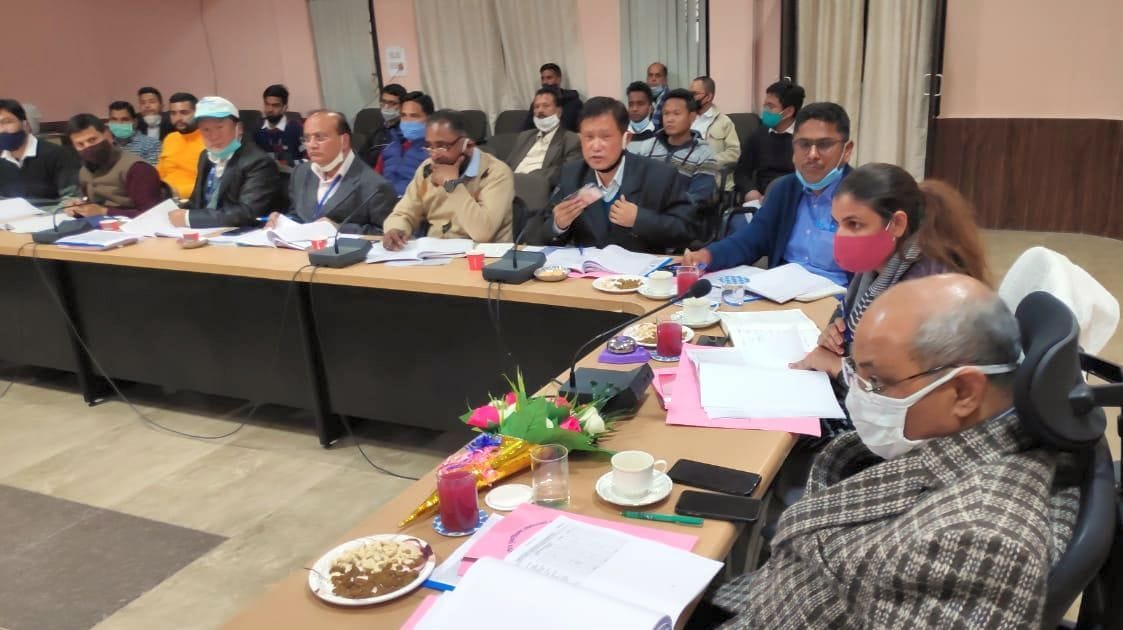 Meeting of DM Pithauragarh For Banking