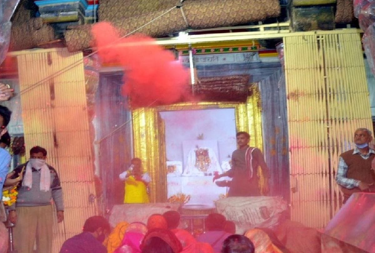Holi 2021 celebrations starts in Dwarkadhish Temple Mathura