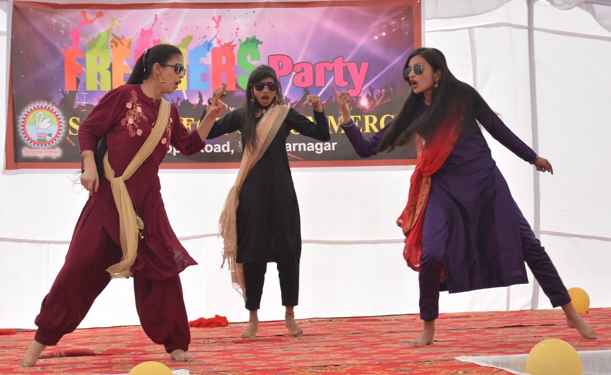 Alina and Kasak became Miss Fresher