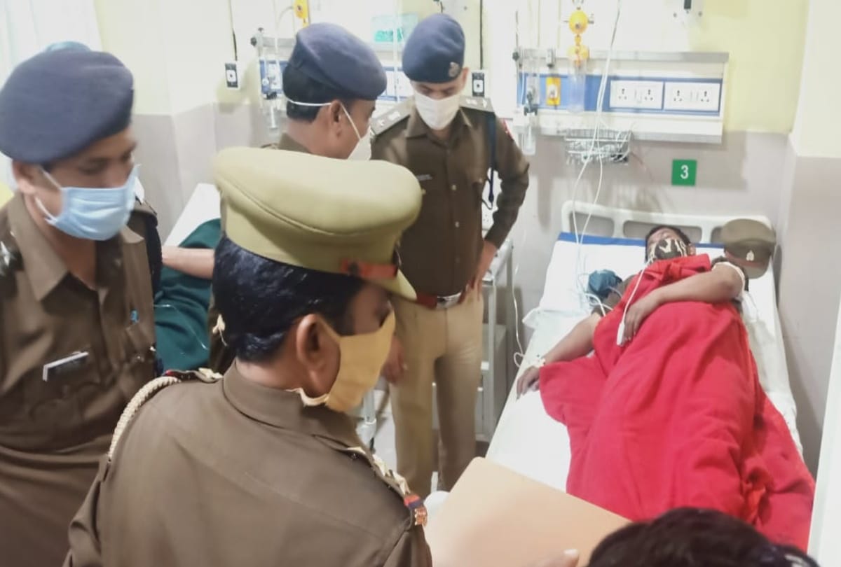 UP hapur three accused who sexually assaulted a woman in auto rikshaw arrested in encounter