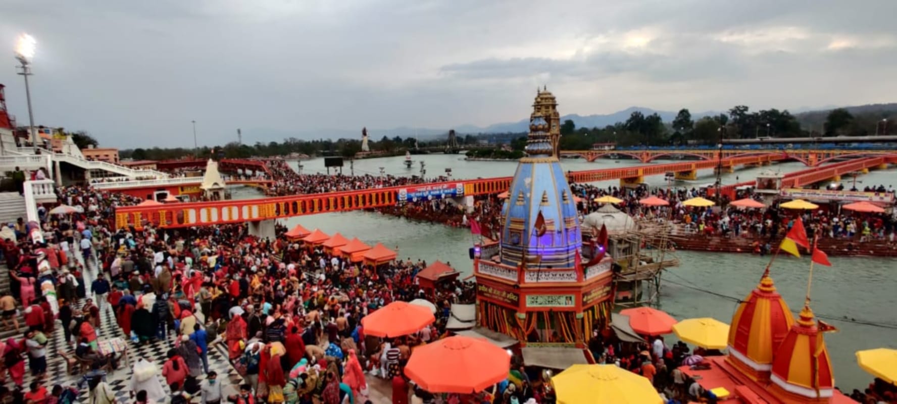 Haridwar Maha Kumbh Mela 2021: from four and half year this saint doing tough tapasaya seen in photos