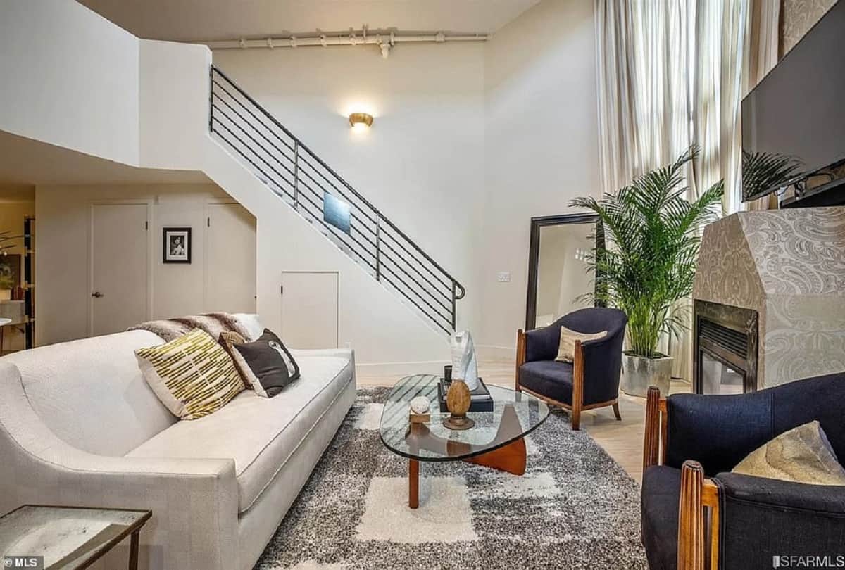 american vice president kamala harris finally shifted to Washington dc and now her old house s on sale