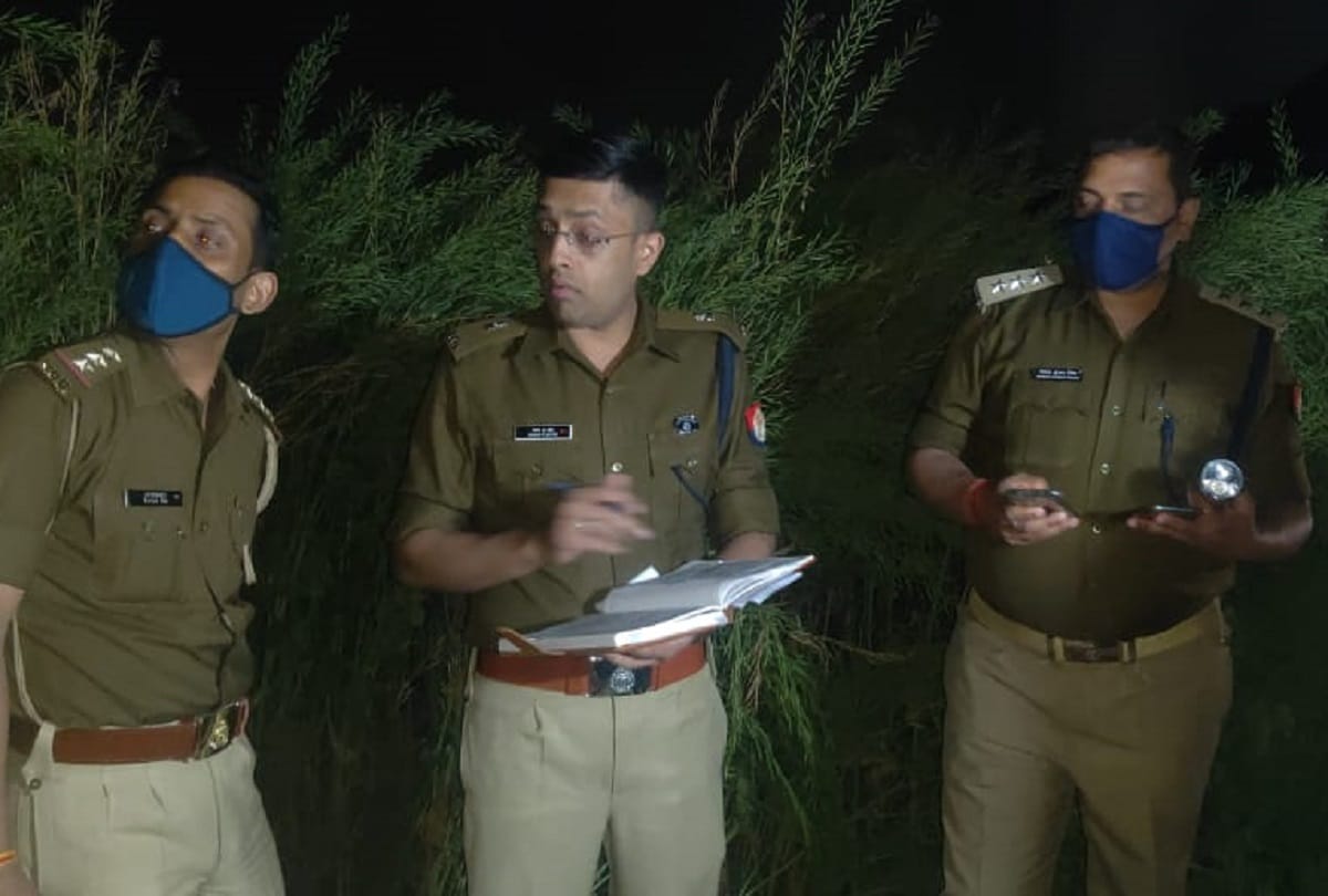 pharma company employee found dead in agra