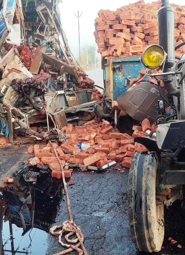 One death, five injured in road accident