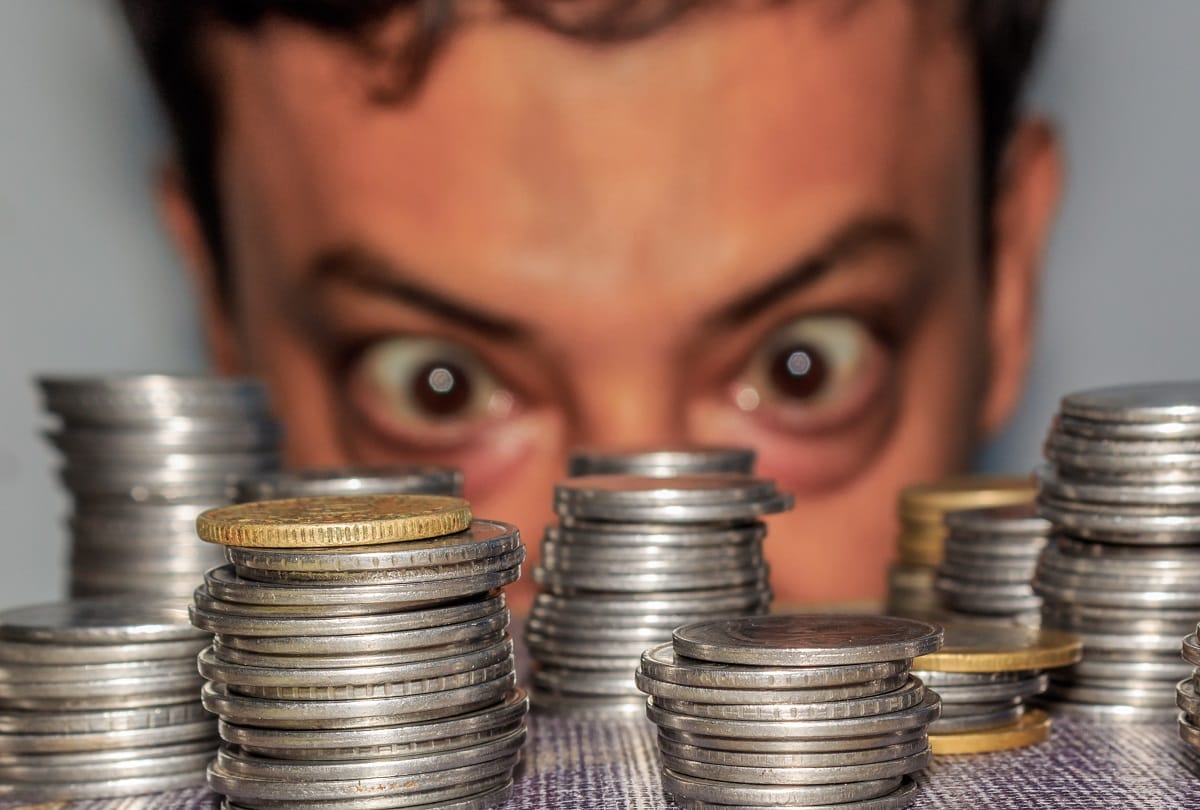 According to the study know why rich people live happier