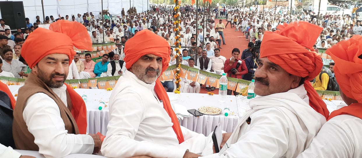 Farmer-labor conference in village Luhsana