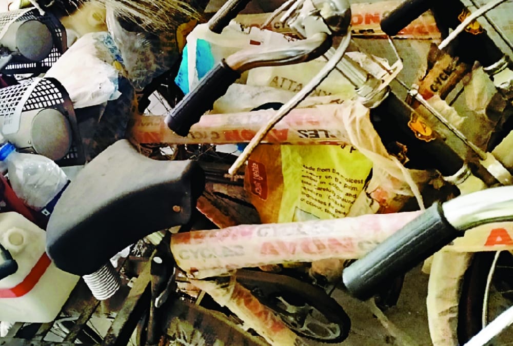 Fogging machines are dumped in Nagar Nigam Lucknow.
