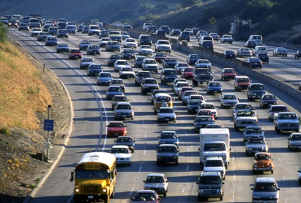 Will Berlin be a car free city which is famous for the automobile industry