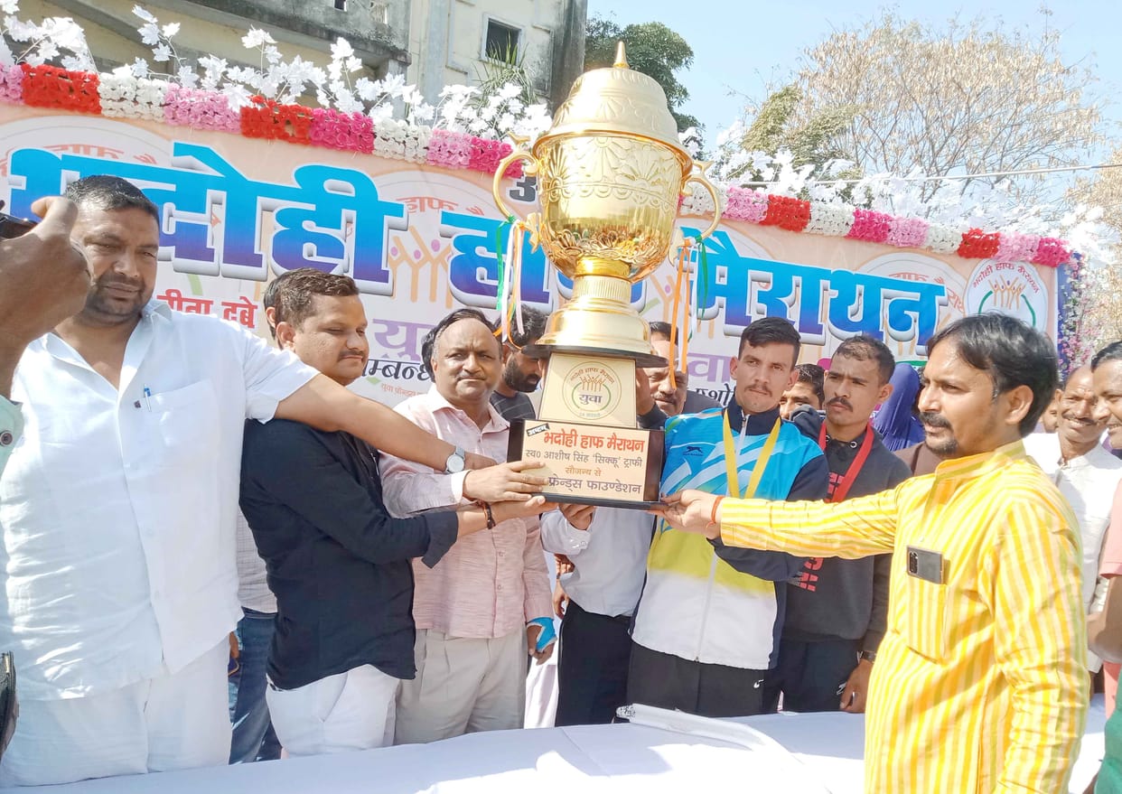 Brother in front of Bhadohi half marathon