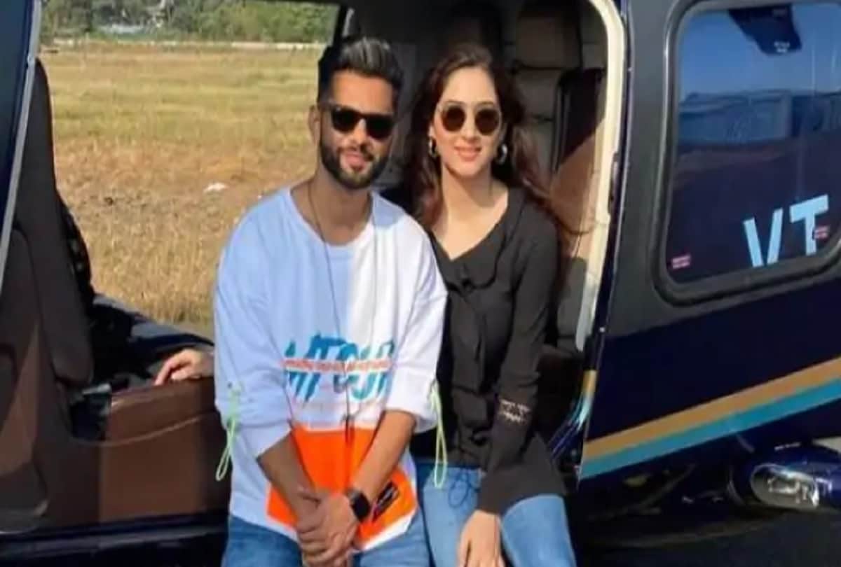 Rahul Vaidya styles the same hoodie as Bigg Boss 14 winner Rubina Dilaik, here Twitter call Rahul Vaidya 'copy cat'