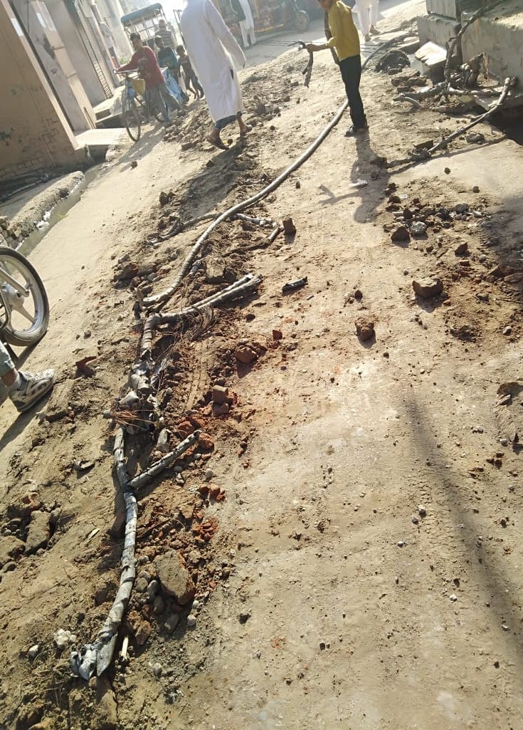 Main road decaying, public distressed