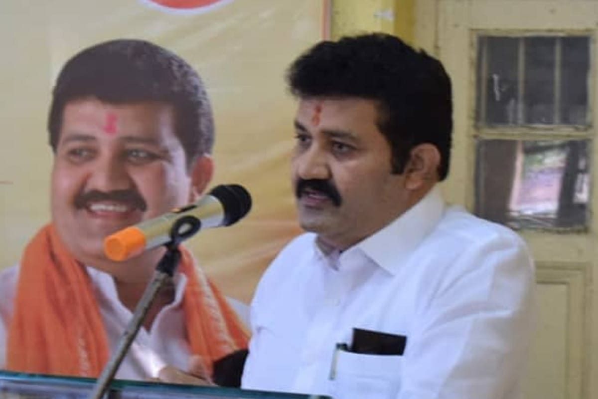 Tik Tok Girl Pooja Chavan death case: Shiv Sena MLA and former minister Sanjay Rathods problems increased