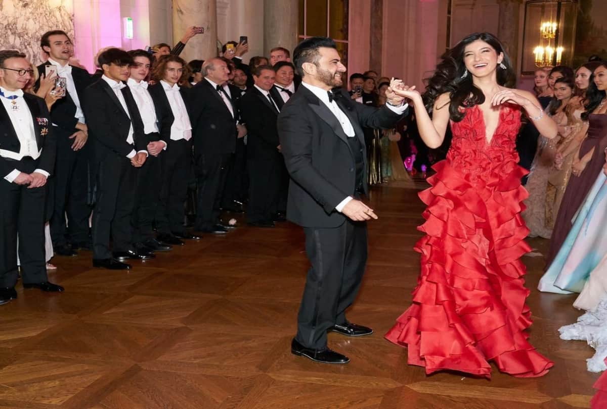 sanjay kapoor daughter shanaya kapoor shared her belly dance video