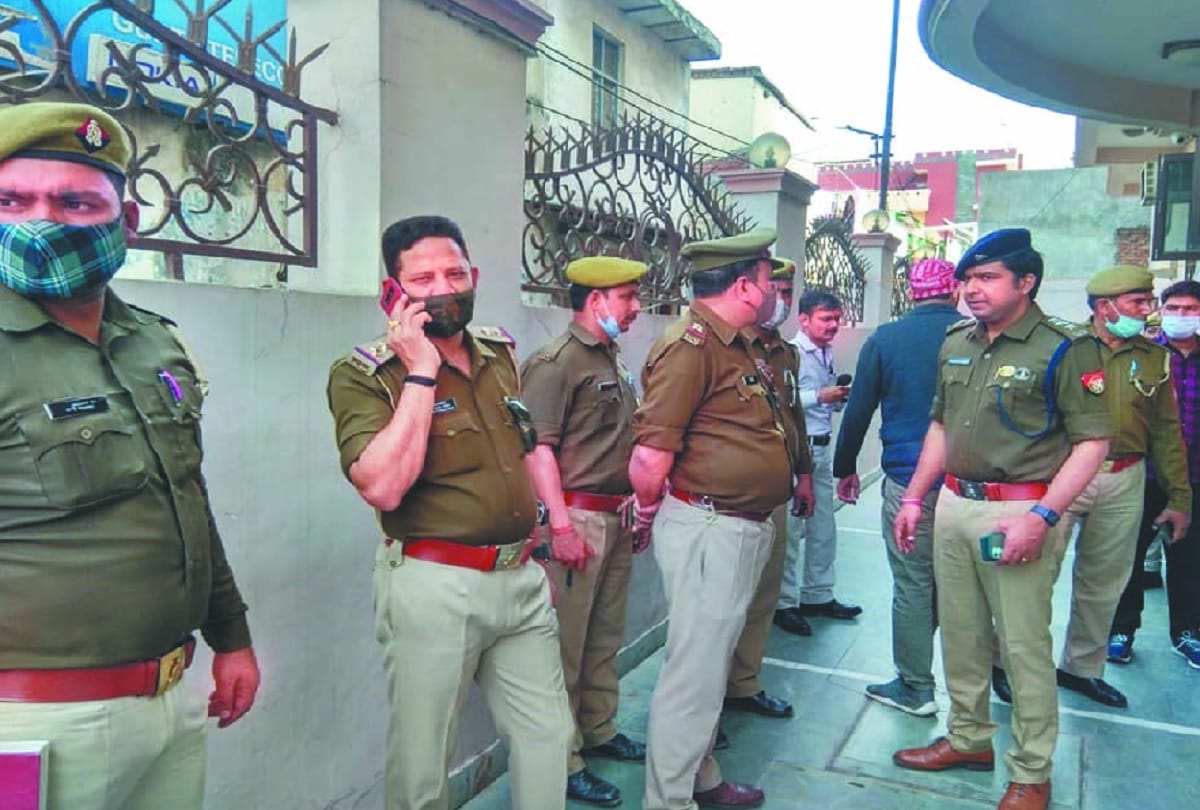 noida high profile sex racket Girls provide two thousand to 20 thousand
