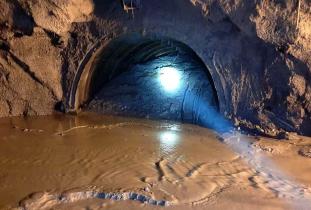 Uttarakhand Chamoli Disaster News: Rescue team Reached on T Point in Tapovan Tunnel photos