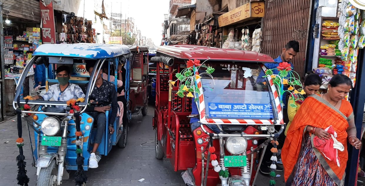 Ban on entry of e-rickshaws and auto vehicles in Chowk area