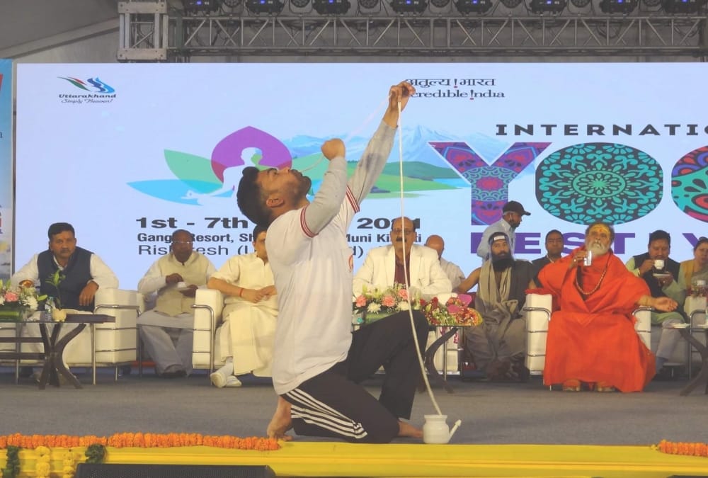 International Yoga Festival 2021: Approx 350 People Join Yoga Festival in Rishikesh On First Day Photos