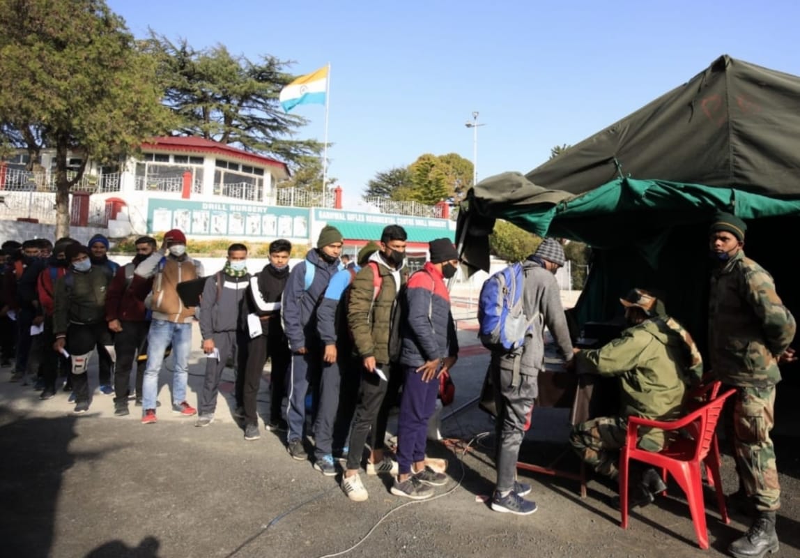 uttarakhand news : in lansdowne army recruitment GD written exam postponed, 3700 youths disappointed