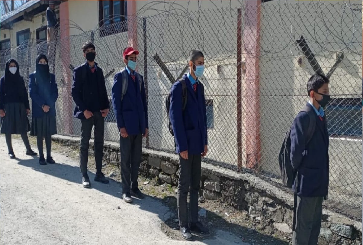 Jammu Kashmir Army Goodwill School Hajinar Reopens after Nationwide lockdown post Covid 19