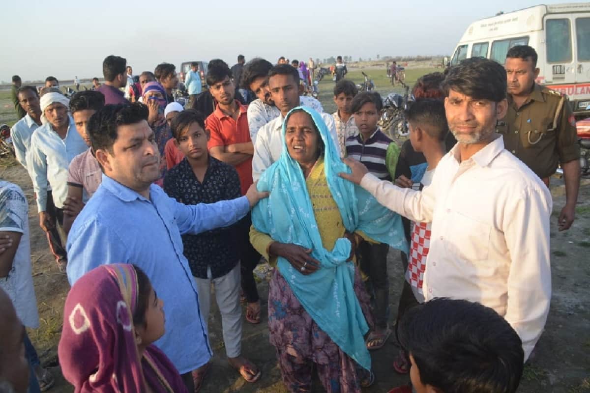 Two youths of Pali village drowned in Yamuna river in Baghpat and see photos