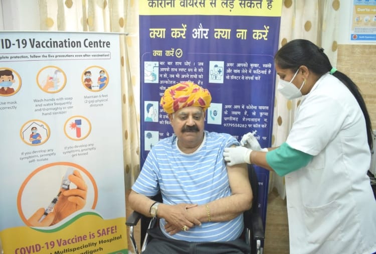 Second Phase of corona vaccination started in Chandigarh