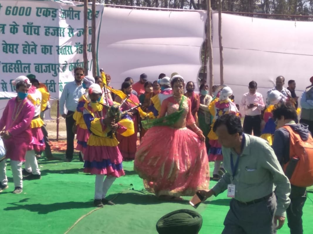 Kisan Mahapanchayat in Rudrapur: kisan visit in mahapanchayat with uttarakhand folk Chholiya dance