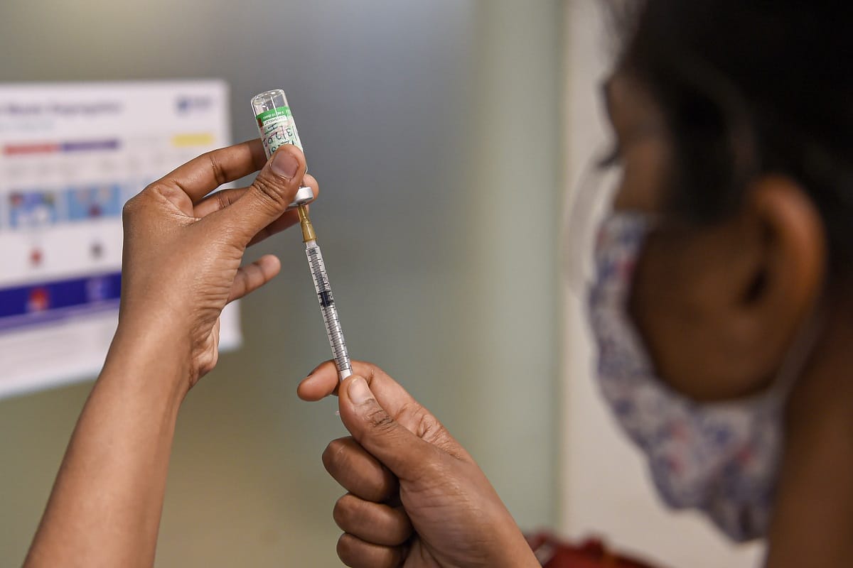corona tika utsav: COVID vaccination drive on 199 booths in agra