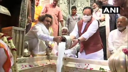 BJP national president JP nadda worshipped visit at kashi vishwanath mandir in varanasi