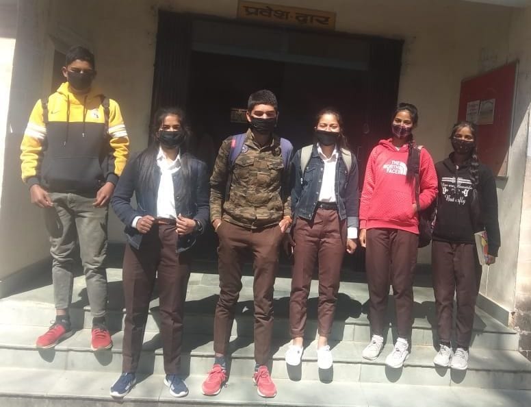 95 in Champawat and 750 students in Lohaghat reached college