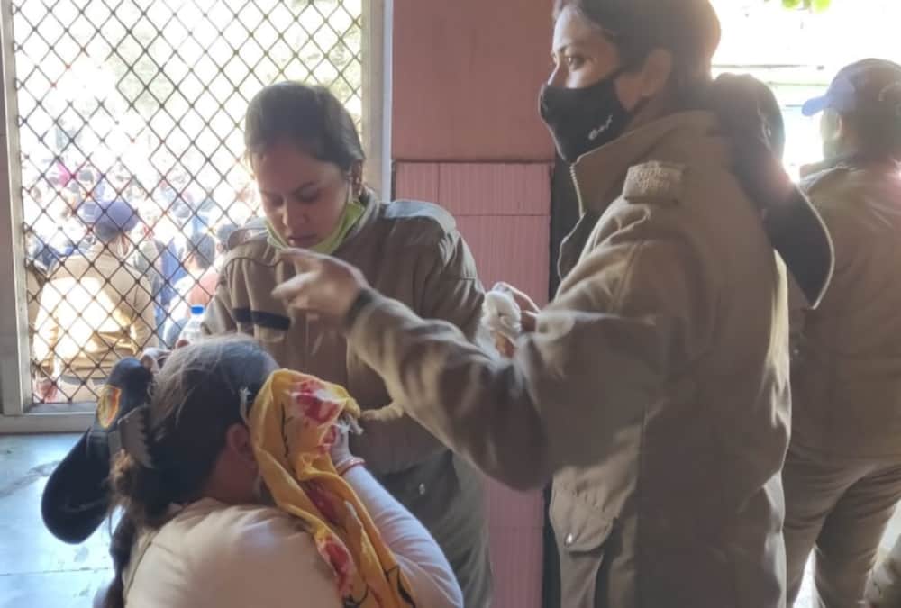 Uttarakhand Budget Assembly Session 2021: Police Lathi charge on Demonstrators And Public Stone pelting on Police Photos