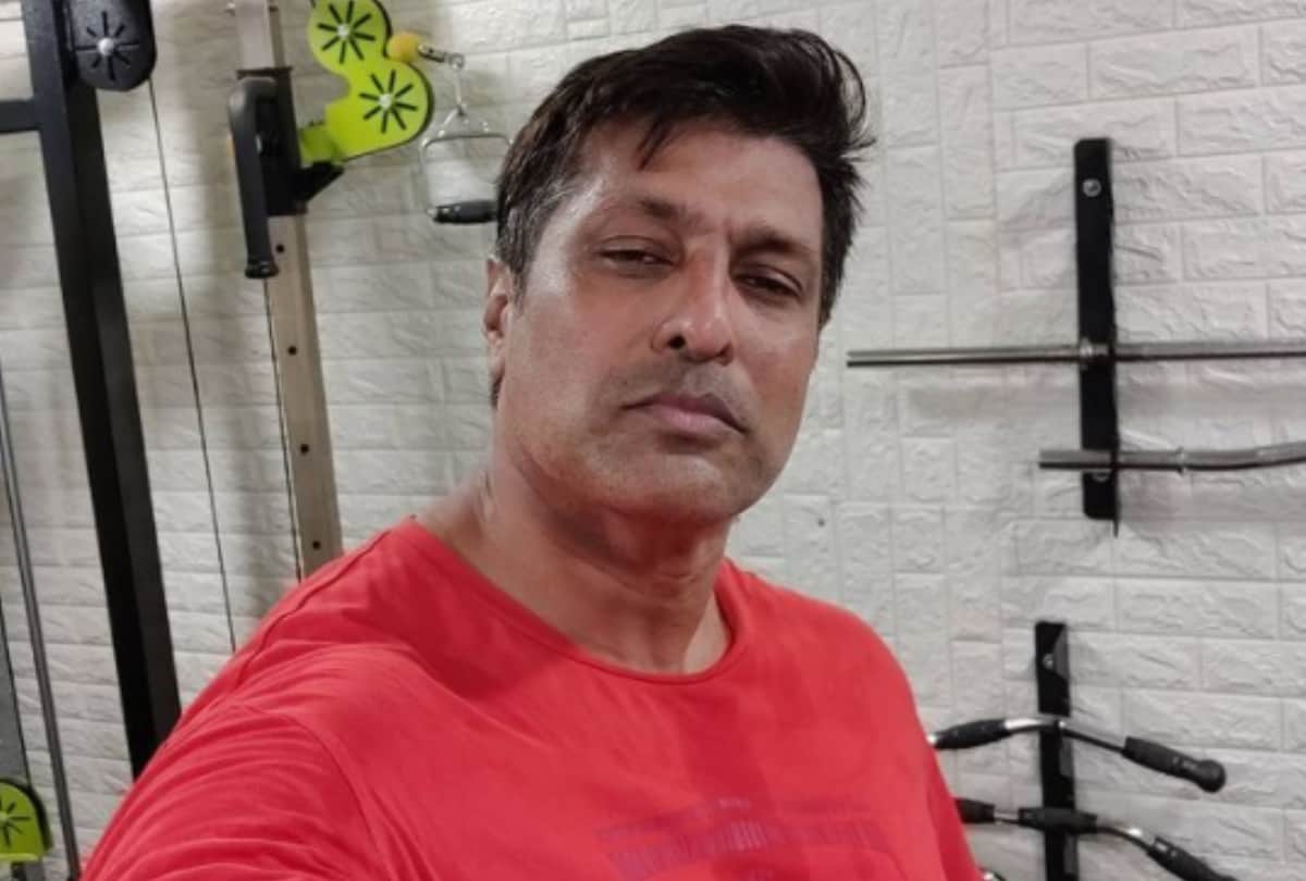 These Celebs Are Earning Fame In Acting Field Leaving Cricket Salil Ankola Hardy Sandhu Karan Wahi Angad Bedi