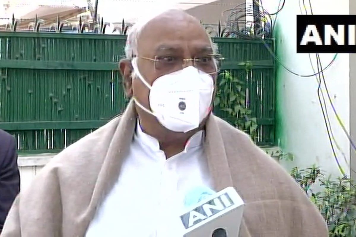 Mallikarjun Kharge Said That there is no necessity to constitute an inquiry committee to probe ruckus on August 11 