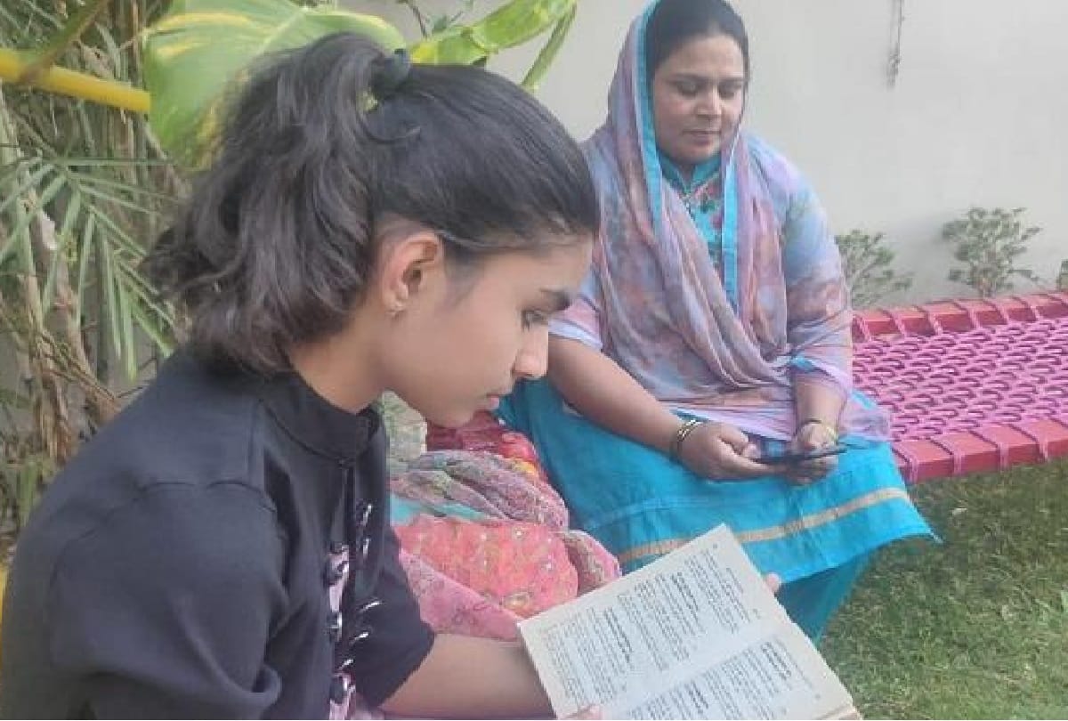 MP News: 12 Years Old Mushrif Khan 500 Shloks of Bhagwad Geeta in chhindwara madhya pradesh