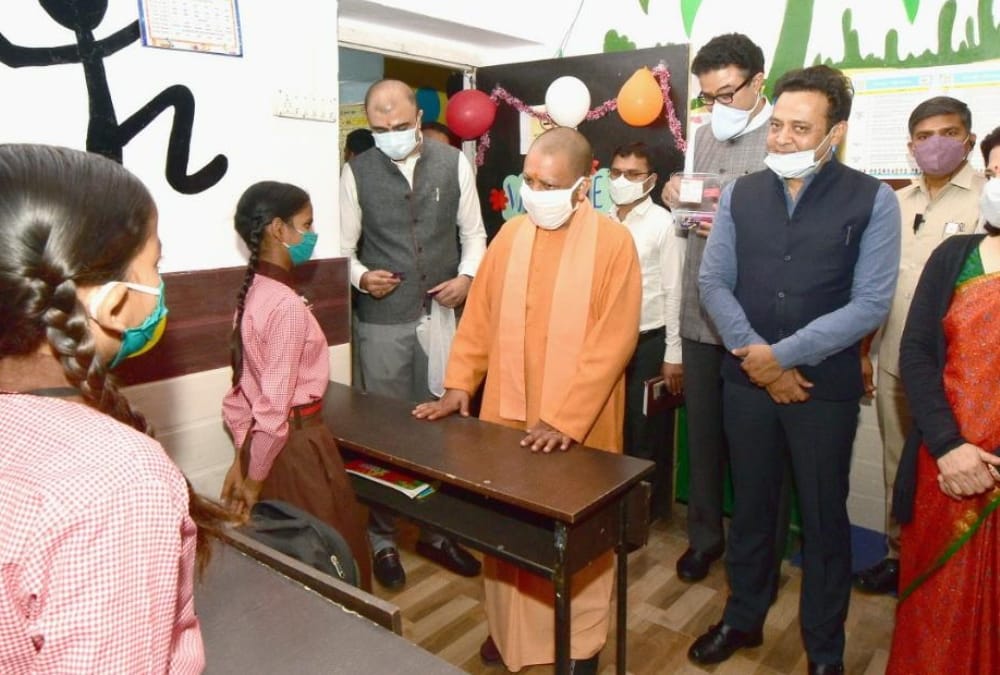 CM Yogi Adityanath visit a school in Lucknow.
