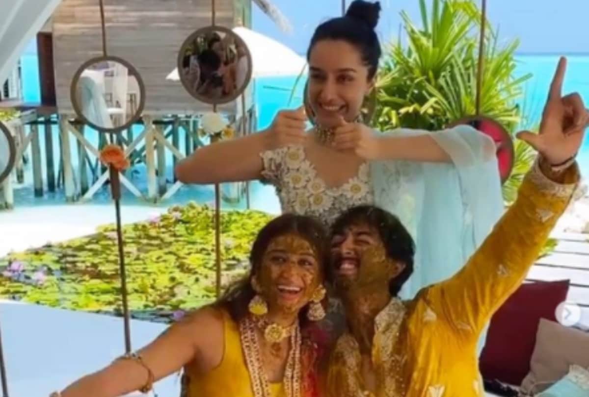 Sharaddha kapoor pagdi look in priyaank sharma and shaza Morani marriage inside photos